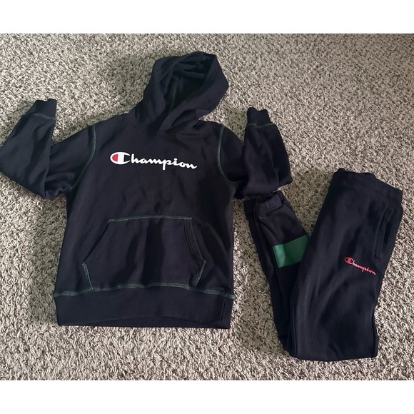 Champion Boys Black Green Sweat Outfit Hoodie and Pants Size  7/8 - Picture 1 of 12